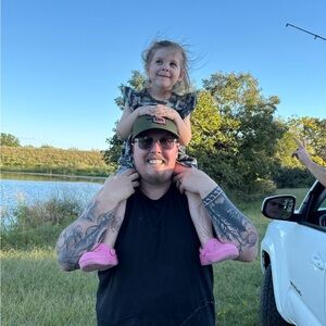 Meet your Posher, Connor